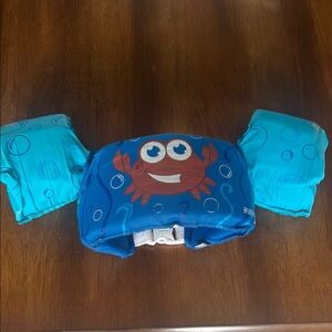 Kids swimming pool floaters